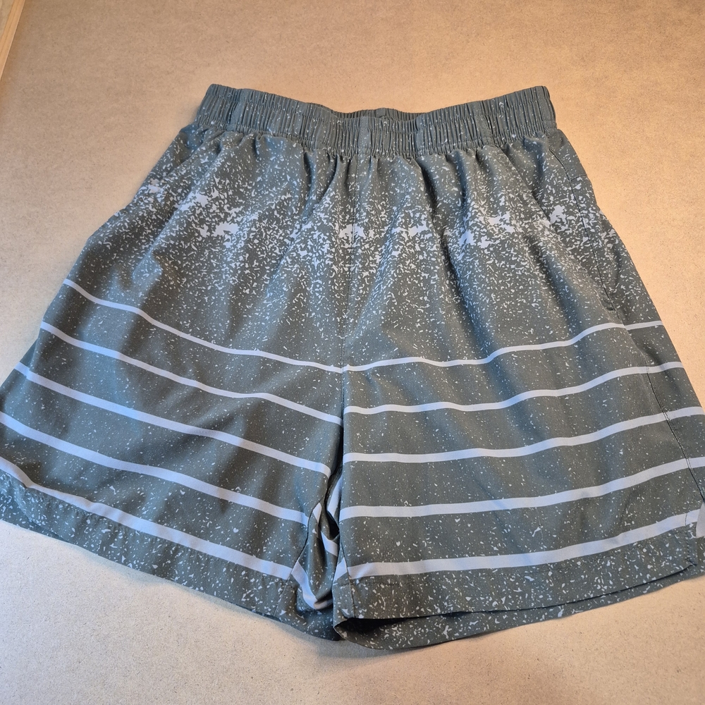 Men's Athletic Shorts - Green With Gray Speckles And Stripes 3240/374